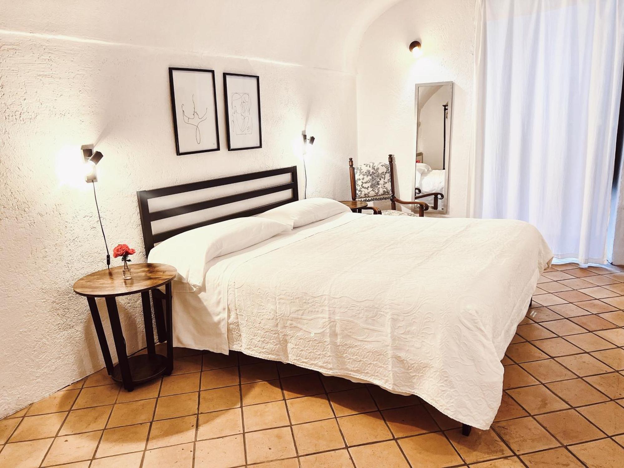 Stecado Caste - Dimora Storica Nel Cuore Del Paese Dolceacqua Exterior foto